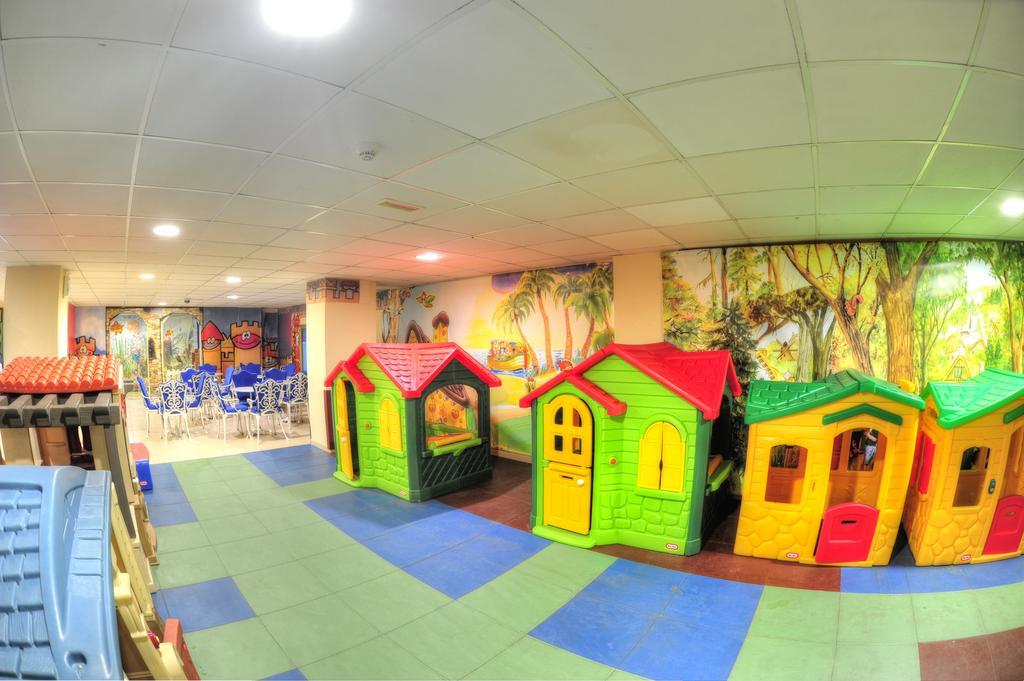 Apartamentos La Mirage Ла-Манга-дель-Мар-Менор Екстер'єр фото